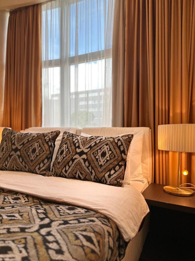 Hotel Alexandar Lux Podgorica Exteriör bild